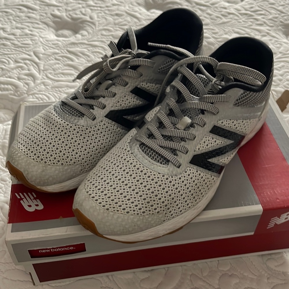 Comfortable NB, with box and tissue in toe of shoe! Still a lot of wear left!